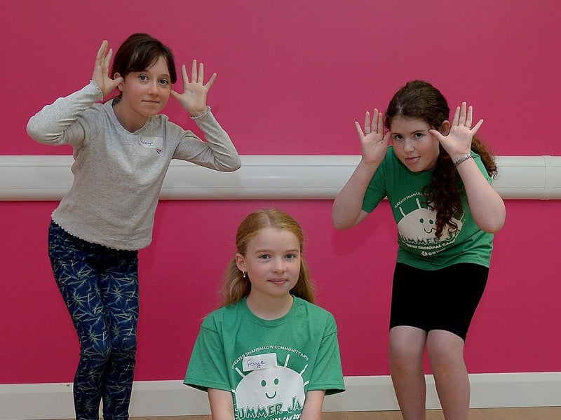 Robyn, Hannah and Faye pictured during rehearsals at the Studio 2 Annie themed Summer Scheme pictured earlier this week. DER2127GS - 015