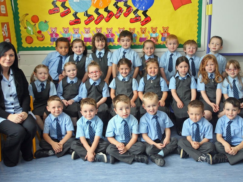 Mrs. McGuinness' P1 class at St. Anne's PS, Rosemount. On left is Mrs. Orr, Classroom Assistant. DER3713JM023