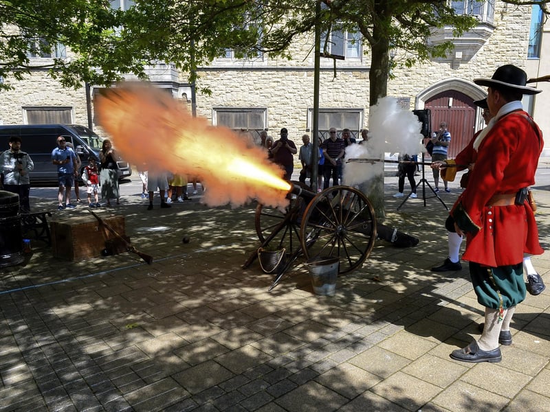 A replica Siege Cannon, from the 17th century firing from under the shade of trees during the mini - heatwave on Saturday afternoon last. The demonstration was part of the ‘Guns of the Siege’ event, organised by the Siege Museum in Society Street. Photo: George Sweeney. DER2128GS – 051
