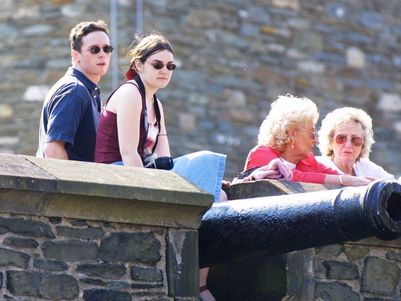 May 2001... Bill Clinton visits Derry.
