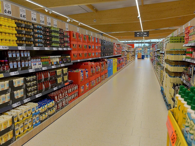 Full shelves in the new£8m Lidl superstore in Springtown which opened on Thursday morning. DER2130GS - 032