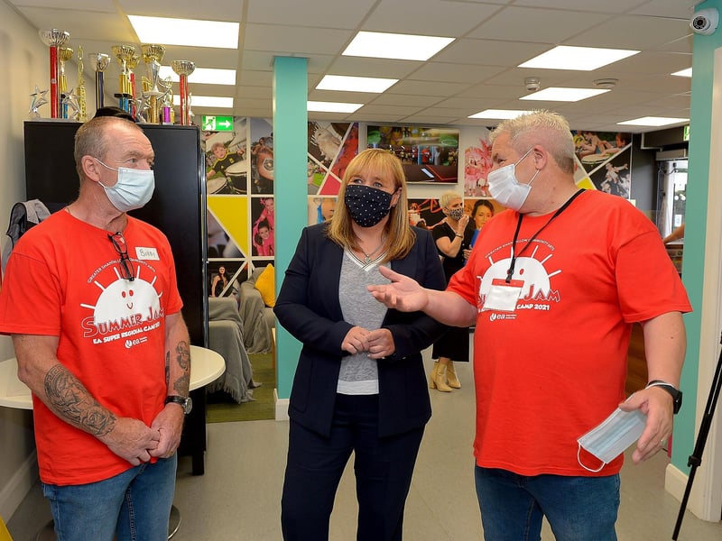 Ollie Green, Artistic Director GSACA, introduces Education Minister Michelle McIlveen MLA  to GSACA board member Bobby Kelly during her visit to Studio 2 on Wednesday afternoon. DER2130GS - 016