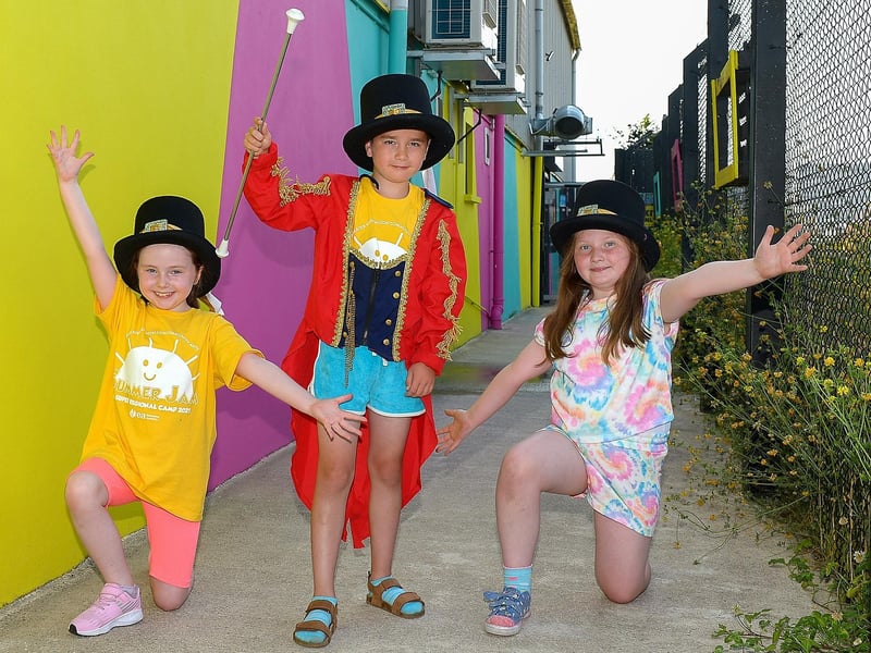 Tegan, Louis and Sophia pictured at the recent The Greatest Showman themed summer camp at the  Studio 2 Youth & Community Arts Centre in Skeoge.DER2129GS - 068