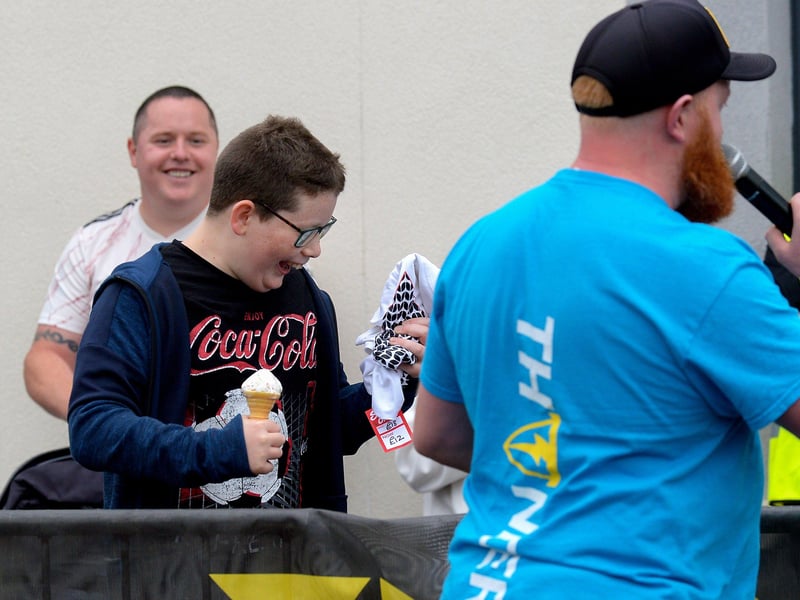 Young fan delighted to receive an official t-shirt at the Thunder Action Sports event held at St Mary’s Youth Club on Sunday afternoon last. DER2133GS – 007