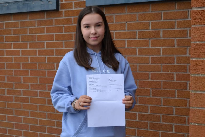 Rebecca Reid achieved two Bs in Health and Social Care and a Distinction in Travel and Tourism at A-Level and will study Nursing at Ulster University