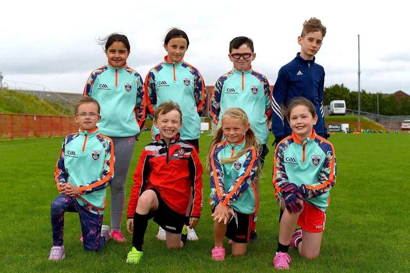 Boys and girls who attended the recent Cúl Camp at Sean Dolans GAC.  DER2121GS – 059