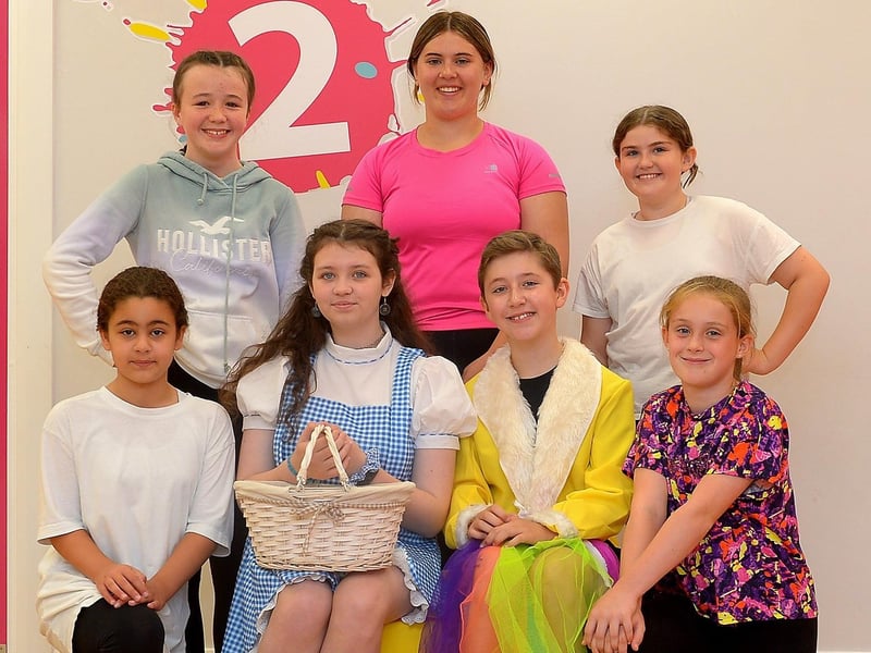 Some of the caste from the Centre Stage Musical Theatre School’s musical extravaganza staged recently at Studio 2 Youth & Community Arts Centre in Skeoge.  The musical was choreographed and directed by Irish classical soprano Margaret Keys.  Photo: George Sweeney. DER2131GS – 058