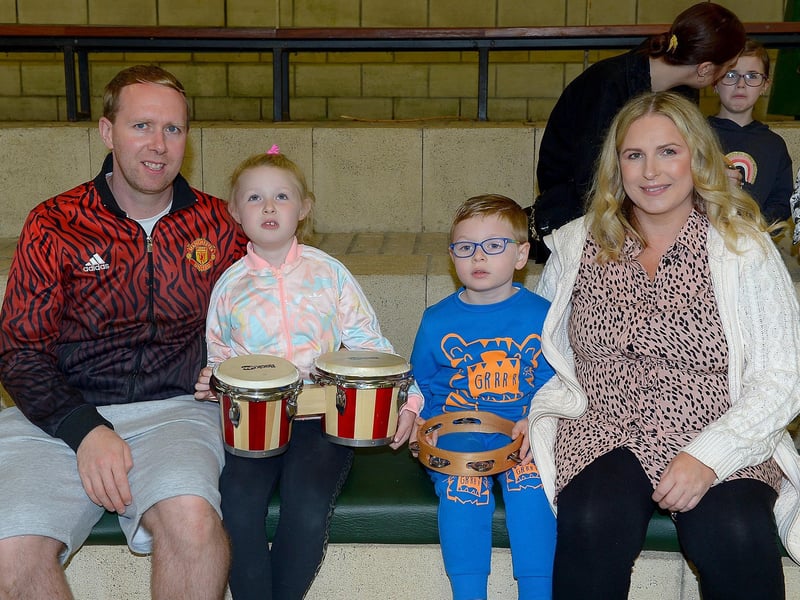 Gary, Bella, Cotten and Nuala Dunn were at the recent Circle of Support Fun Day held in the Playtrail. DER2133GS – 014