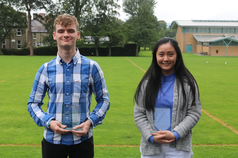 Last year’s Head Boy Joshua Hamilton and Head Girl Bethany Au were presented with commemorative plaques in recognition of the immense contribution they made to school life.