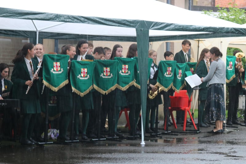 The FSL Jazz Band braved the conditions to entertain parents and pupils on their arrival to Speech Day.