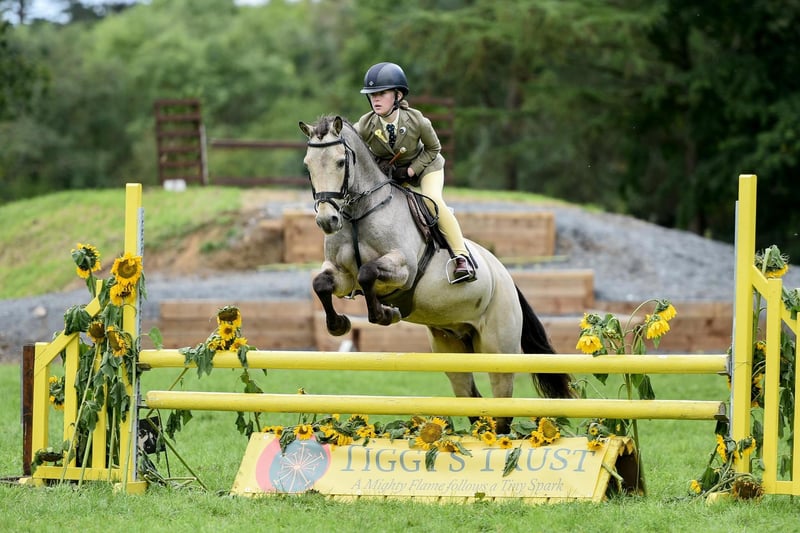 Kitty Cullen riding Moyans Dun Deal, winners of the 90cm working hunter. Picture: Tori O'Connor