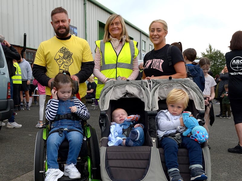 Lee, Izabella and Sharon Curry, Janelle, Cody and Ben Harper took part in the first Derry Recovery Walk on Saturday morning last. Photo: George Sweeney. DER2138GS – 024