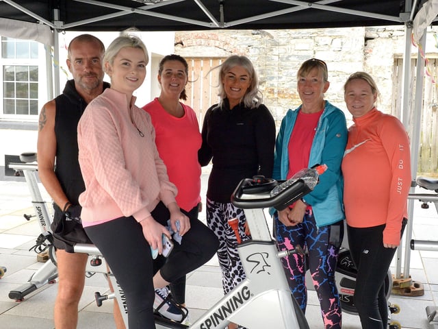 Jarlath, Rachel, Cathy, Terri, Brigeen and Lynette took part in the Danny Quigley Charity Spinathon held at Ebrington Square on Saturday afternoon last. Photo: George Sweeney. DER2138GS – 059
