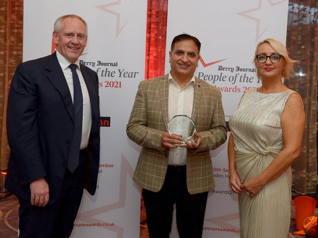 Key Worker of the Year winner Dr Mukesh Chugh pictured with Paul McLean from Principal Sponsor BetMcLean and Jacqui Diamond, Derry Journal. Photo: George Sweeney. DER2139GS – 049