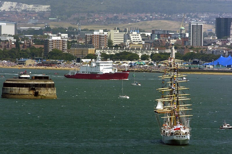 28th June 2005. International Fleet Review , Trafalgar 200 celebrations photographed from the air. HMS Endurance. Picture Paul Jacobs  (053052-7)