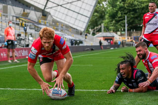 Kris Welham has revealed Mark Aston’s powers of persuasion convinced him to turn down other offers and sign for Sheffield Eagles.
