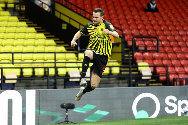 Watford midfielder Tom Cleverley has urged his side not to panic ahead of the final run-in, after their shock 1-0 loss to Luton Town yesterday. The Hornets are still six points clears in an automatic promotion spot with four games left to go. (Watford Observer)