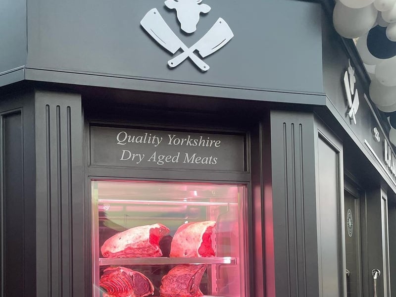 This family-run business has earned a massive following in the South Leeds area for its specialised slimming-friendly ranges and consistently top-tier cuts available. It is frequently cited as a go-to destination for those who want premium-quality meat combined with modern, health-conscious options that don't compromise on flavour. 🔪 1 Central Buildings, Thorpe, Wakefield WF3 3ED