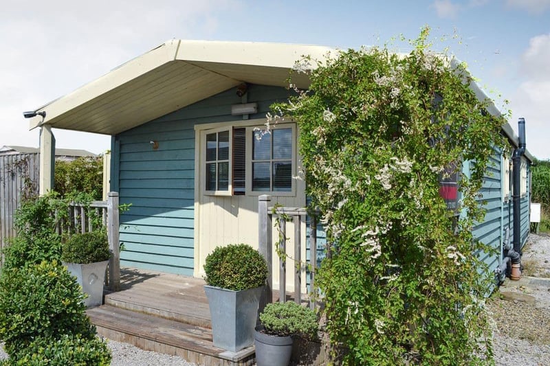 The Beauty Shed is located on the site of an award-winning farm shop, food hall and small outlet village. Formerly offering beauty treatments, this tranquil venue has been transformed into a holiday let complete with private hot tub.