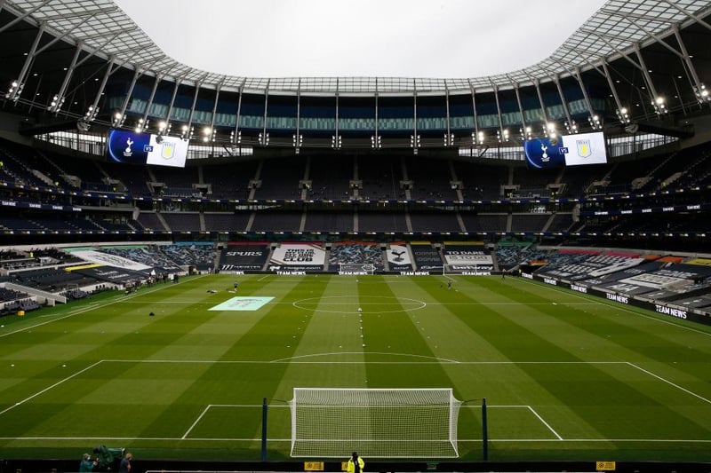 The estimated distance between St James’s Park and the Tottenham Hotspur Stadium is 270 miles.
