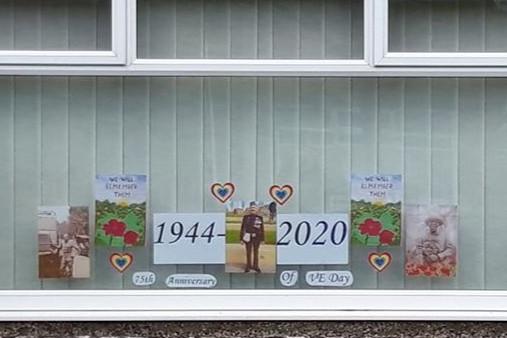 Emma Sherwin posted this photo of her window design.
