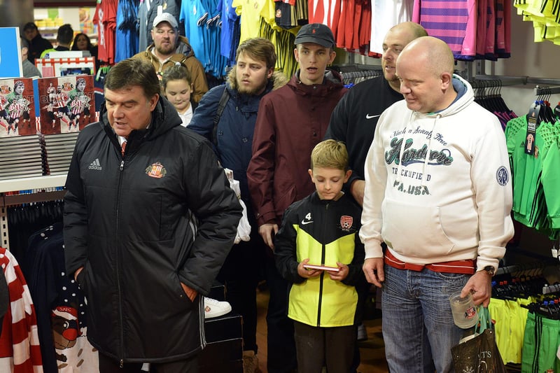 SAFC fans queuing to meet Jordan and Wahbi. Were you among them?