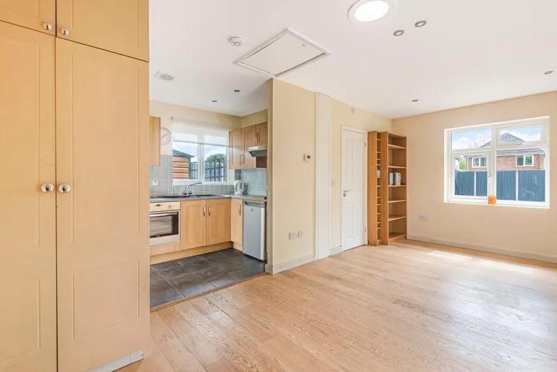 The kitchen in the annexe.