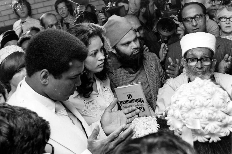 The blessing of Muhammad Ali's marriage to Veronica. Photo: Freddie Muddit.