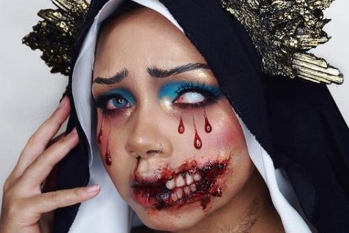 How spooky is this look!