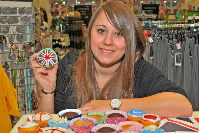 Anne-Marie Keighley (25) from Bonmarche with her Jubilee cakes in 2012. Remember this?