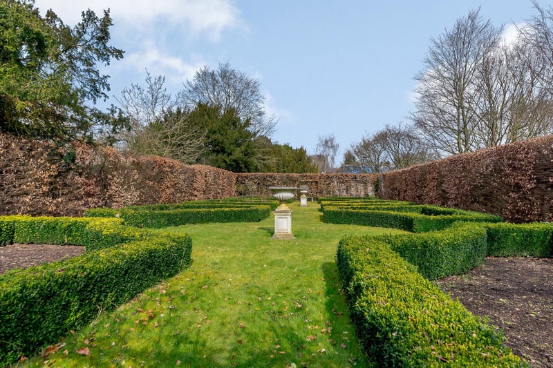 The formal gardens are divided with hedging and flowerbeds and at the end of the garden there is also the potential to install a pontoon mooring, subject to planning permission.