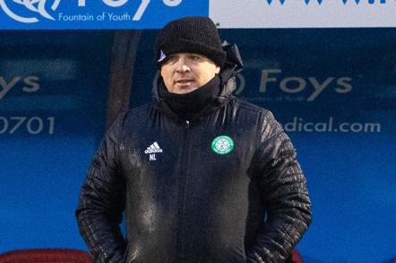 Neil Lennon is eyeing a defensive replacement for Christopher Jullien after learning the centre-back faces a lengthy lay-off (Daily Record)
