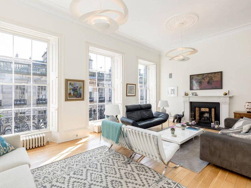 Drawing room.