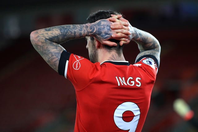 Tottenham are keen to make a move for Southampton striker Danny Ings this summer. The forward is yet to sign a new deal with the Saints. (Eurosport)