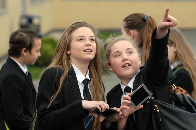 Boldon School's Year 7 and 8 students take part in solar eclipse experiments as part of the BBC's Stargazing Live event.