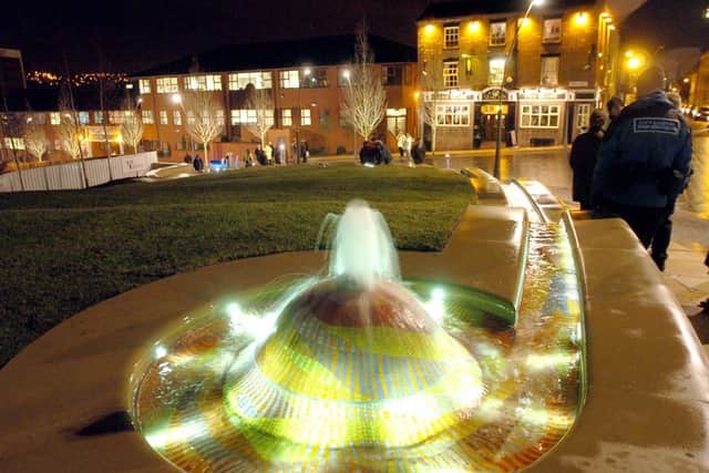 When switched on, the fountain outside Sheffield Hallam University adds to the city's urban beauty