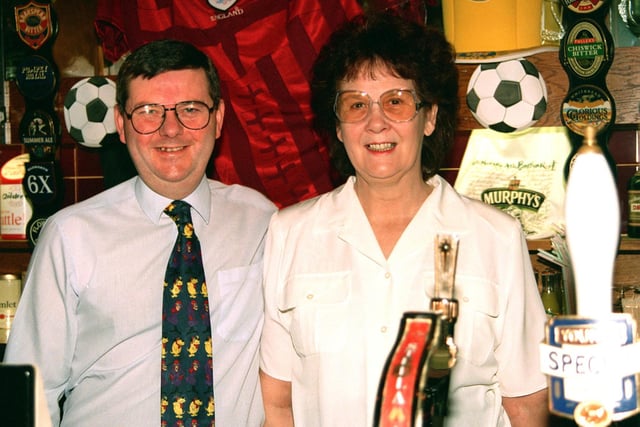 William and Elaine Birks at The Plough Inn,Sandygate Road in 1998