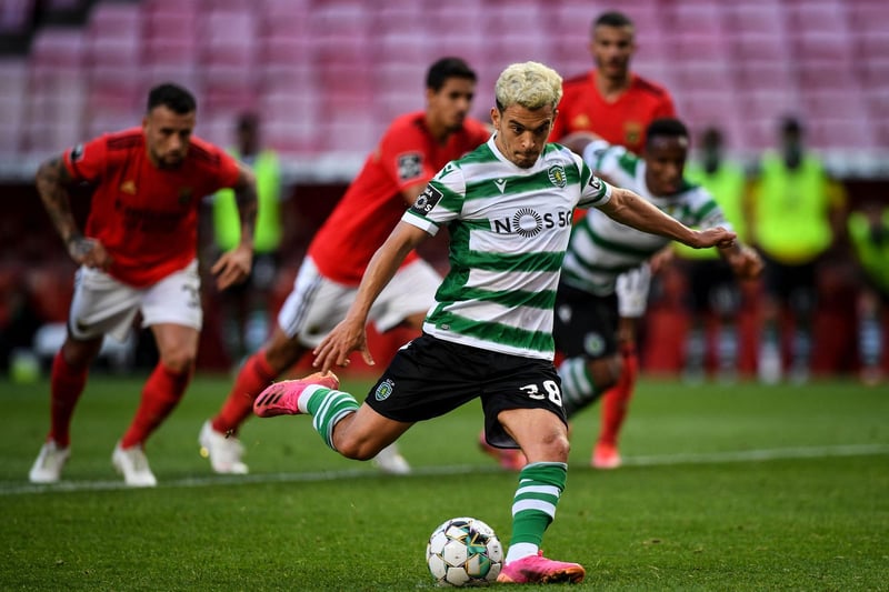 Liverpool have been tipped to make a move for Sporting CP midfielder Pedro Goncalves, who has been dubbed the "next Bruno Fernandes". He's previously been valued at a hefty £50m. (Record)