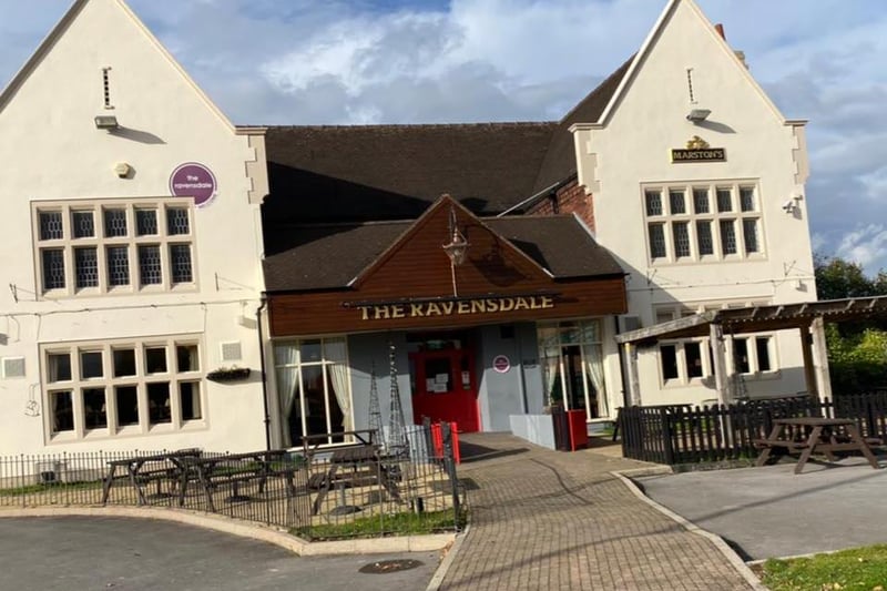 The Ravensdale is showing all games on a walk-in basis, but would prefer that those wishing to order food book ahead by calling 01623 661199.