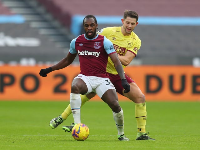 Leicester City are increasingly hopeful of signing long-term target James Tarkowski from Burnley this summer. The 28-year-old England defender has 17 months left of his contract and is yet to recommit to the Clarets, who have previously rejected bids from the Foxes and West Ham. (Mirror)