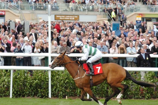 Lady Jane Digby wins the first race of the 2007 St Leger Day.