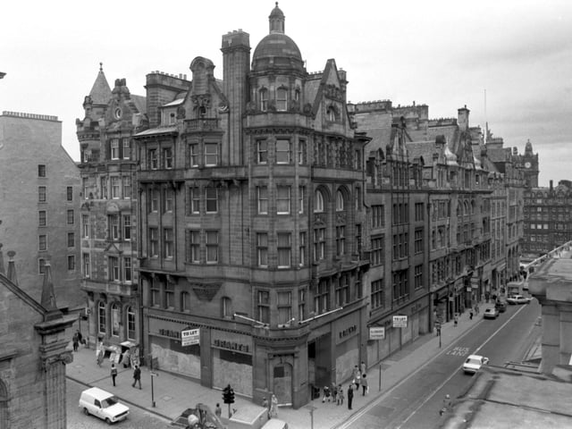 The exterior of Grants department store at the corner of North Bridge and the High Street Edinburgh, closed and with the windows soaped-over in May 1983.
