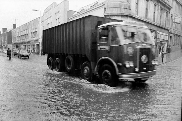 A very wet Mansfield town centre in 1968 - can you remember the floods?