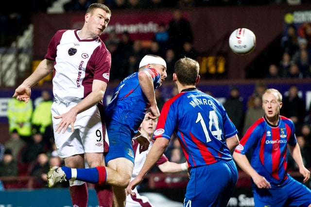 Kevin Kyle netted an equaliser for Jim Jefferies side in what was  a tremendously frustrating game as the team pushed Celtic and Rangers at the top. It was the only game out of 11 in the league Hearts dropped points. The starting XI had nine different nationalities.