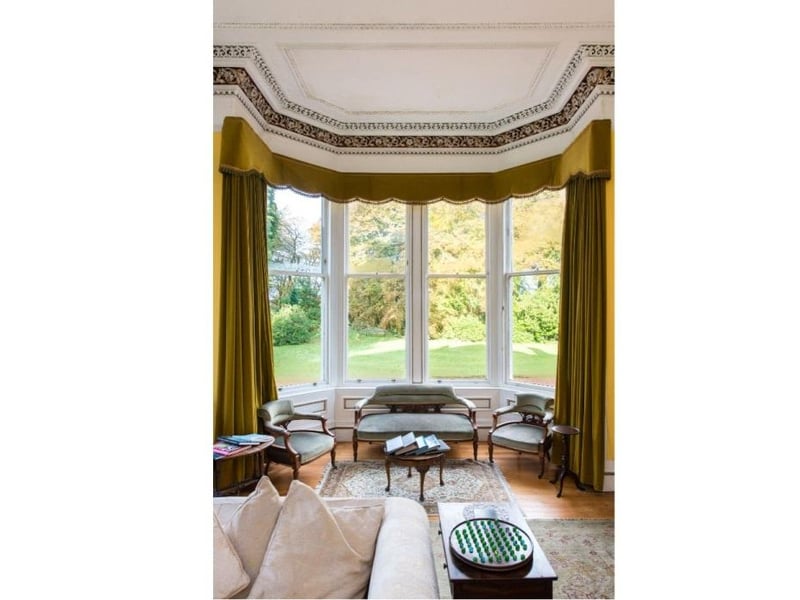 Drawing room.