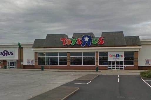 Toys R Us had a store on Meadowhall Retail Park in Attercliffe - Google Maps