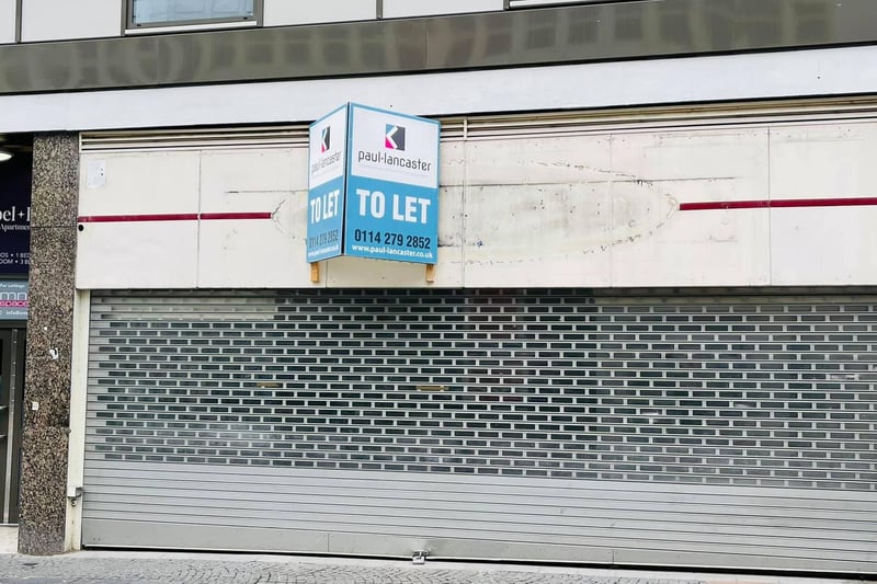 Photos of Sheffield's empty shops by 'dispirited' photographer Andy Kershaw.