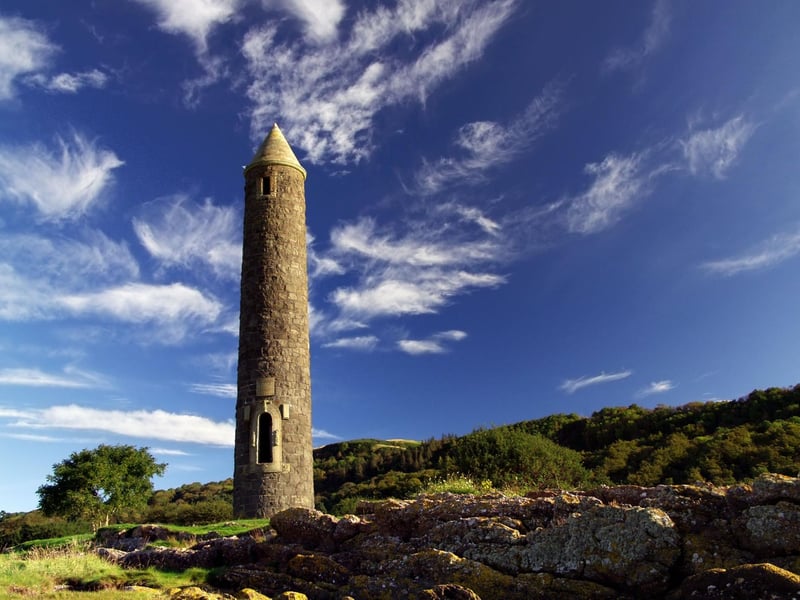 In 1263 the Scots fought the Vikings of Norway in the Battle of Largs. The clash, between forces led by King Håkon Håkonsson and King Alexander III, had an inconclusive result but is seen by historians to have ultimately led to the end of the Viking domination of Scotland. The battle is marked in the seaside town of Largs by the Pencil Monument (pictured) and a Viking Festival at the end of August when a replica Viking longship is burned.