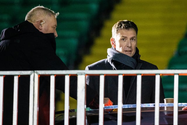 Ex-Celtic striker Chris Sutton went on a bizarre rant following the defeat in Europe, targeting goal scorer Leigh Griffiths. He questioned the player’s attitude and fitness, branding him overweight in his latest barb at Griffiths. (BT Sport)