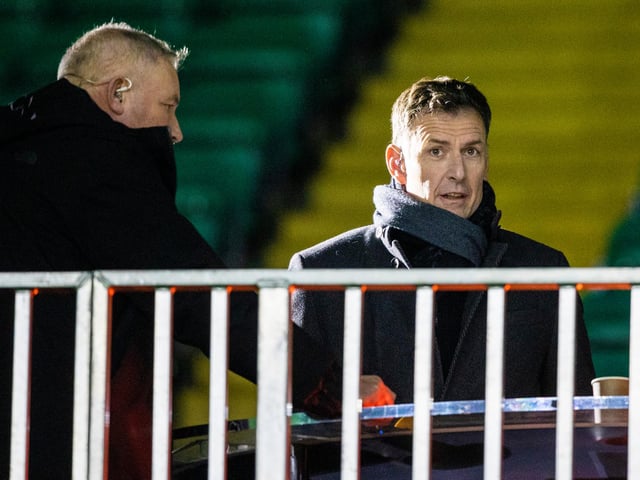 Ex-Celtic striker Chris Sutton went on a bizarre rant following the defeat in Europe, targeting goal scorer Leigh Griffiths. He questioned the player’s attitude and fitness, branding him overweight in his latest barb at Griffiths. (BT Sport)